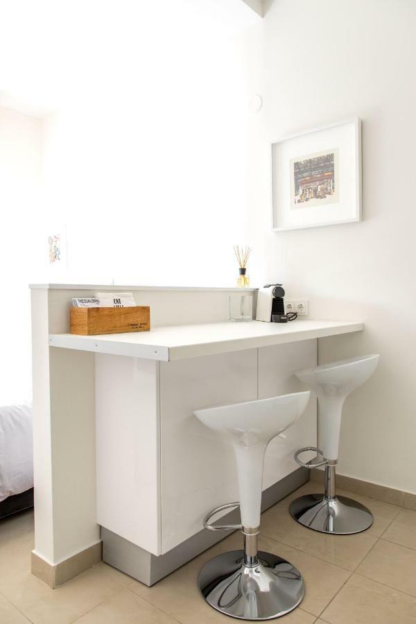 The Modern Suite เทสซาโลนิกิ ภายนอก รูปภาพ